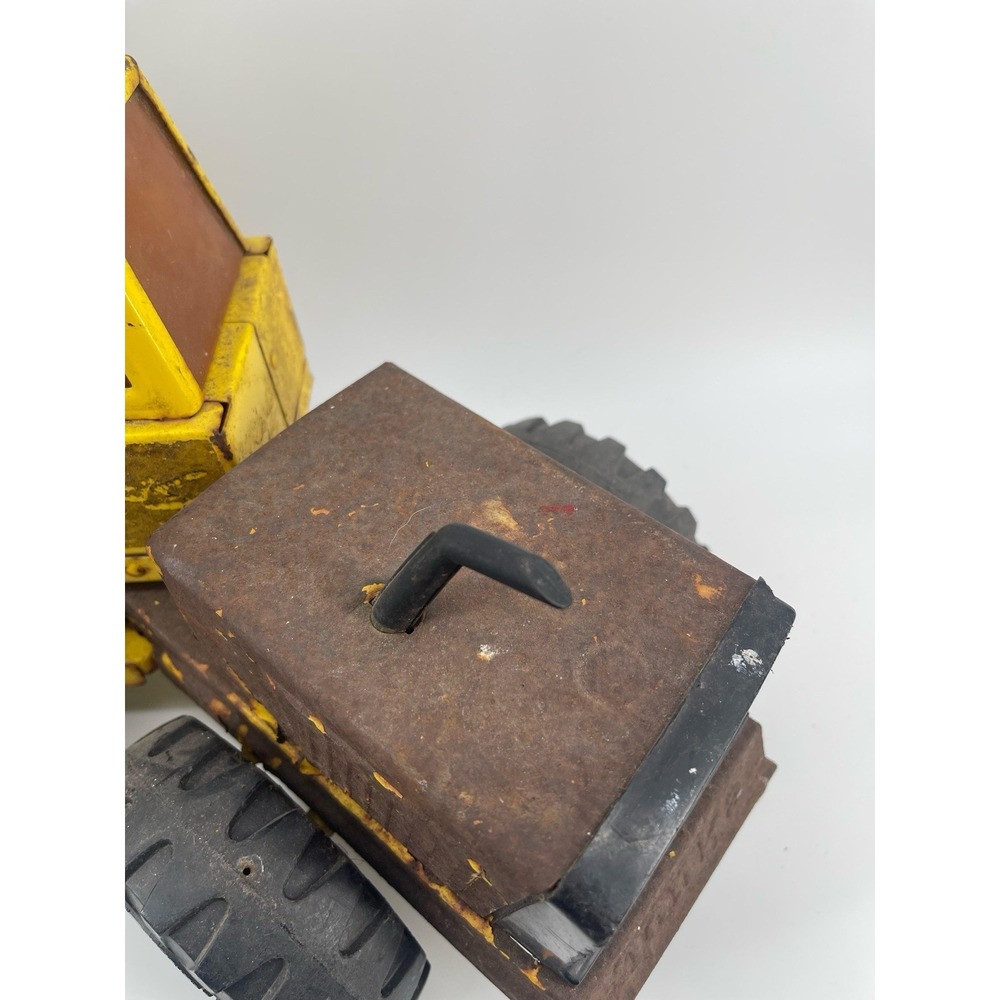 1967 Vintage Tonka 20" Front End Loader Tractor USA Works Great Rust Patina Wear - Picture 12 of 14